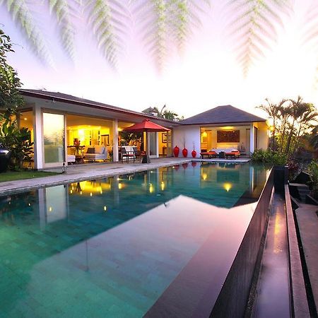 Amertha Villa Dreamland อูลูวาตู ภายนอก รูปภาพ